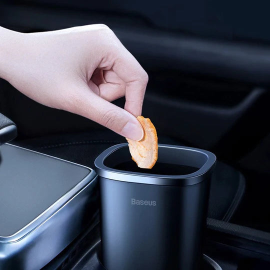 Baseus Car Dust Bin Small Dust-Free Vehicle Mounted Trash Can for Car  Office Desktop Study with 90 Garbage Bags, Capacity: 800ml (Black),  Plastic, Open-Top : : Home & Kitchen